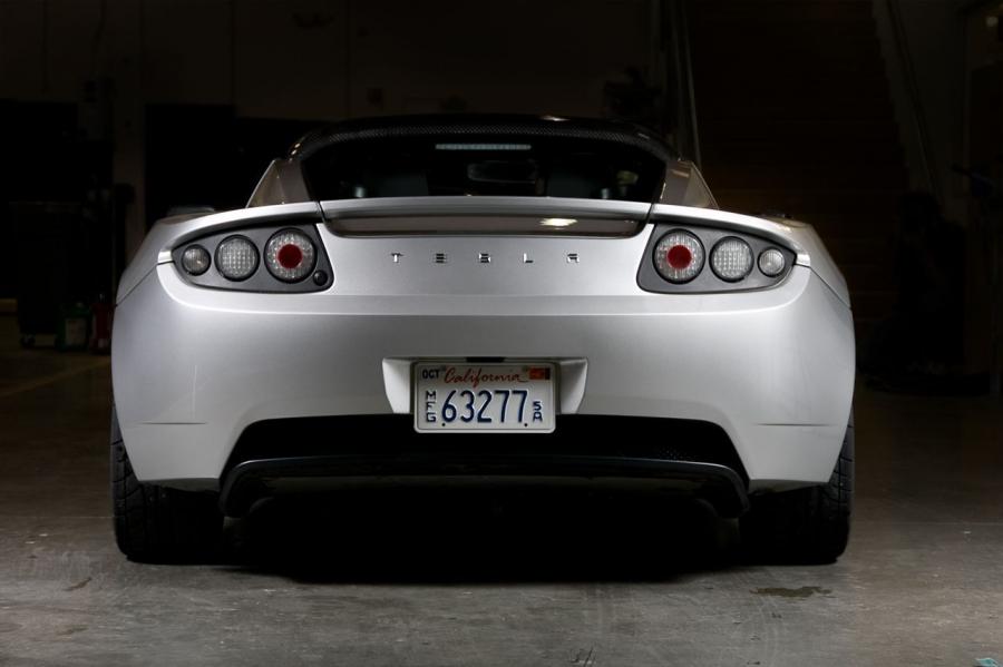  Tesla Roadster 2008 года  (фото 3 из 69)